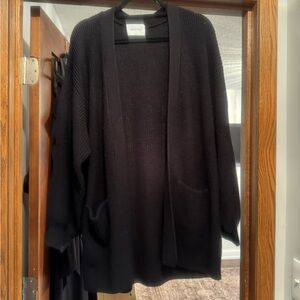 Aritzia Wilfred Classic Black Cardigan Size L with Pockets - worn twice